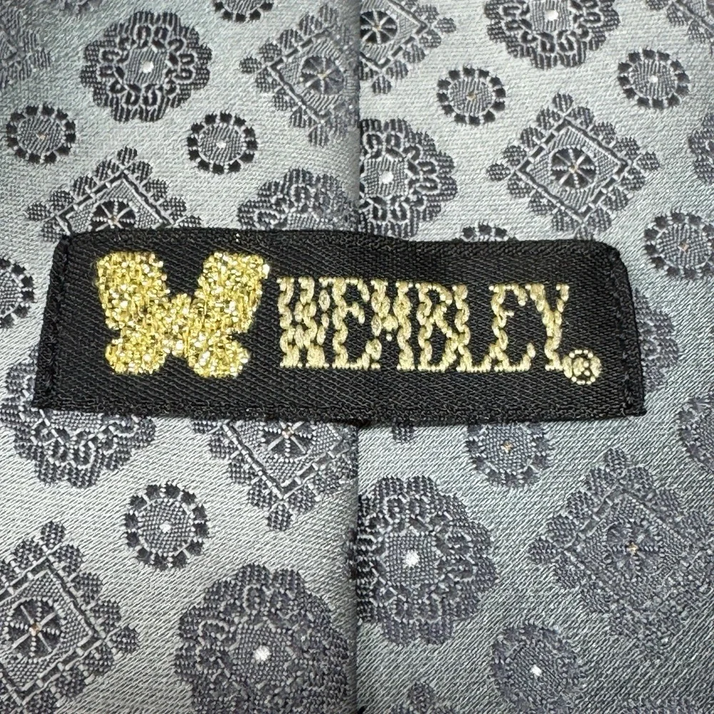 Wembley Handmade Luxury 100% Imported Polyester Neck Tie Made in USA 58